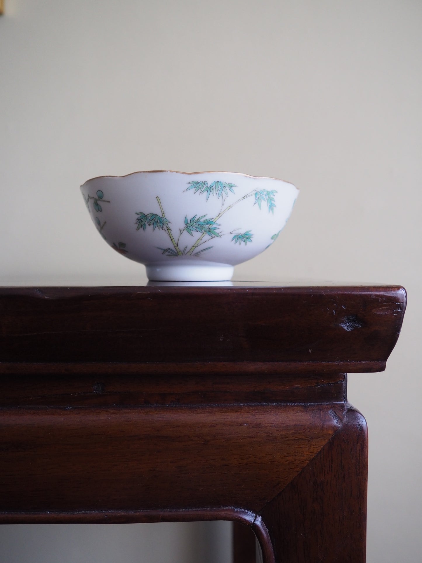 Fine Chinese Famille Verte Porcelain Bowl