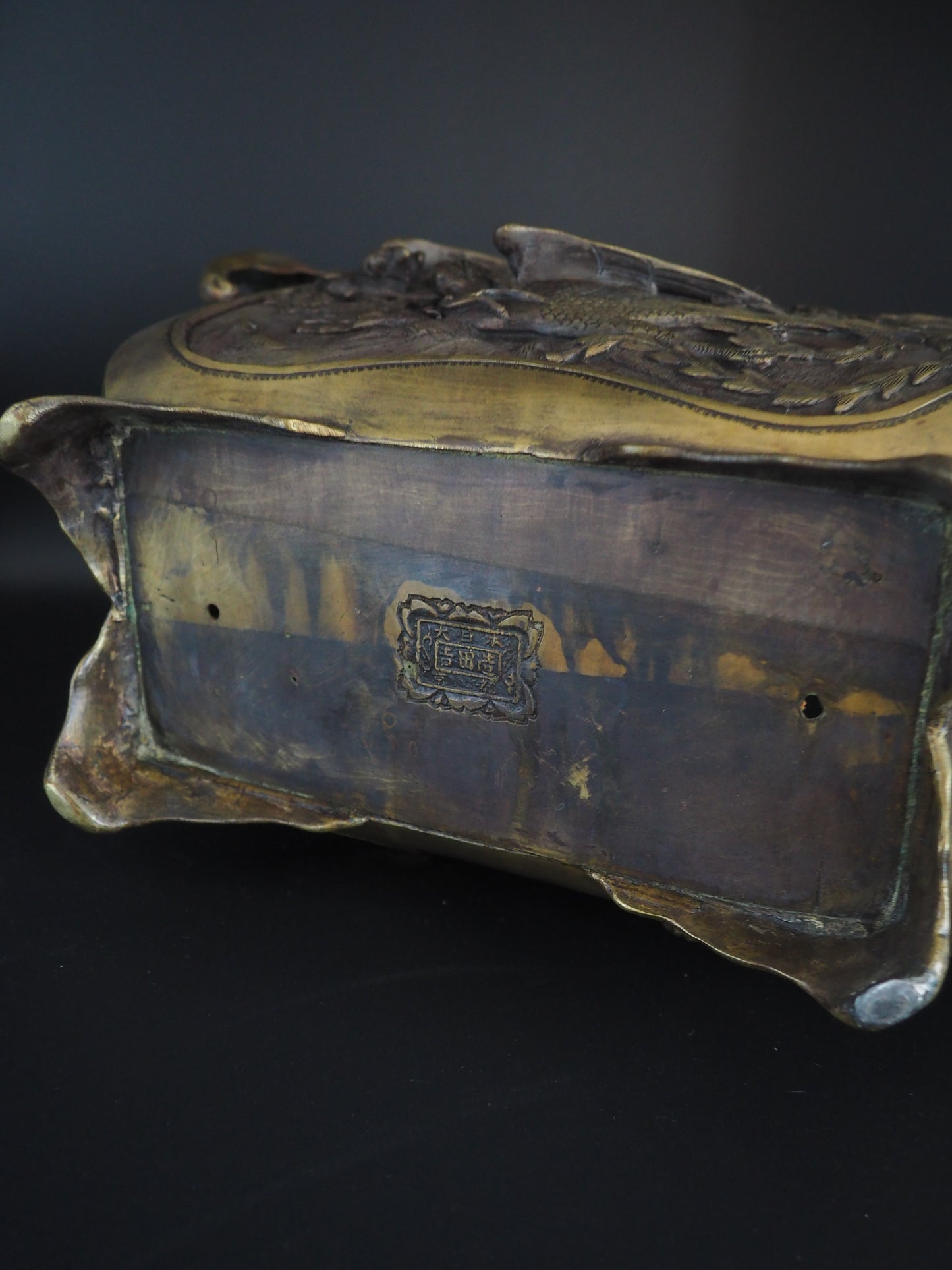 Exceptional Japanese Bronze Jardinière – Signed Yoshida, Kyoto