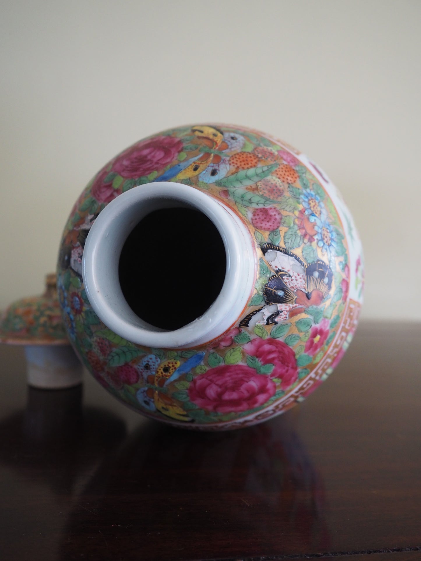 Canton Famille Rose Vase with Cover – Qing Dynasty
