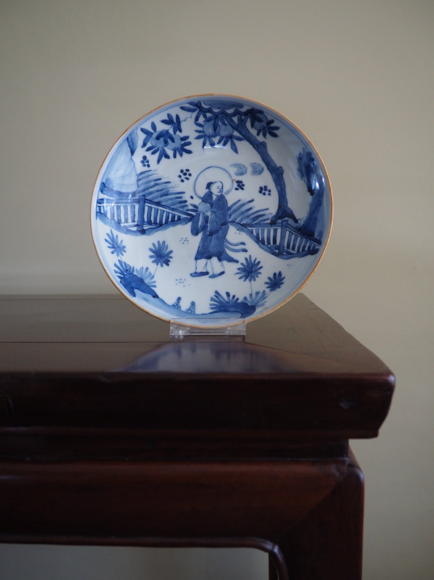 Guangxu Period plate - Luohan with Peach