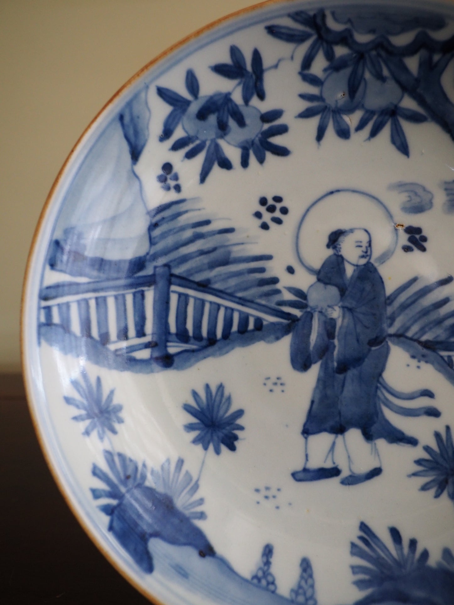 Guangxu Period plate - Luohan with Peach