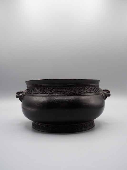 18th century Chinese bronze censer